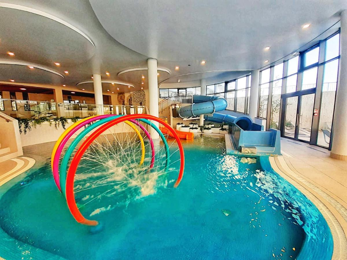 Lulu Apartments - Finn - Apartament 3Pokojowy Polanki Aqua, Basen Silownia I Garaz W Cenie 코워브제크 외부 사진